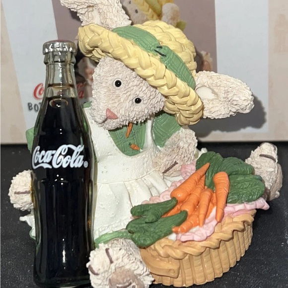 COCA-COLA  Bunny 🐰 "Bottle Buddies" FIGURINE! 2000 Issue! Brand New In Box!VTG - Picture 12 of 16